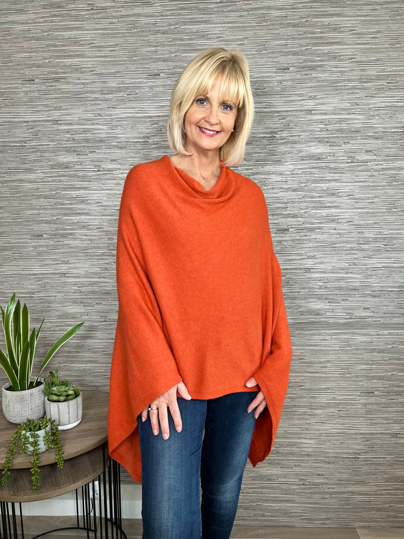 Charlotte Poncho Avocado