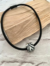 Calitaa Luxury Collection Cube Bead Aztec Black/White