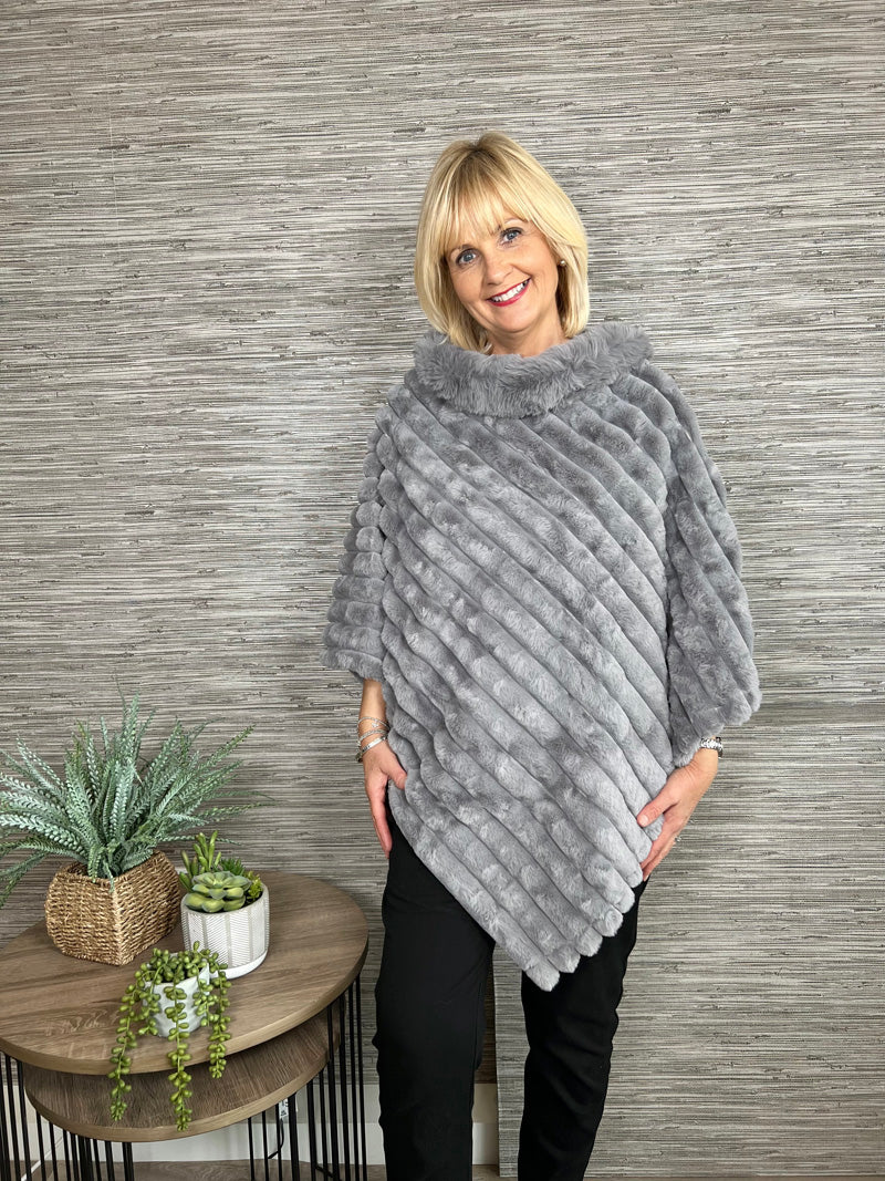 Carmen Faux Fur Poncho Grey