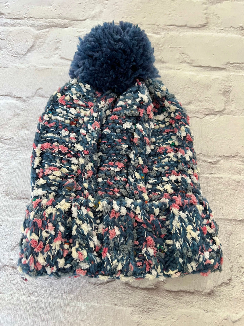 Ollie Bobble Hat Blue
