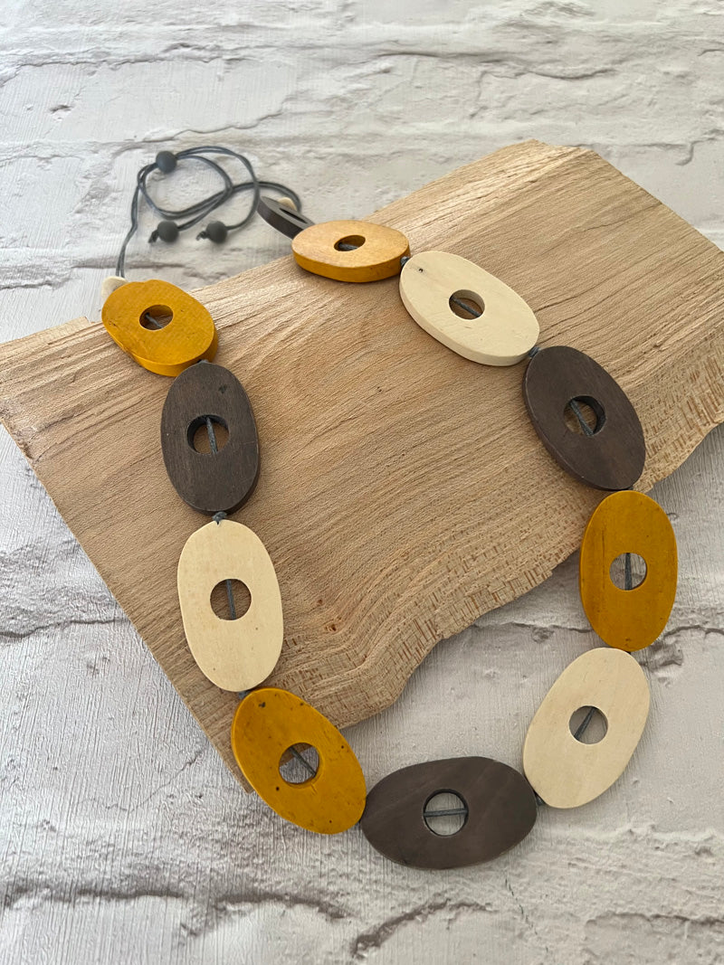 Darla Wooden Necklace Mustard/Grey