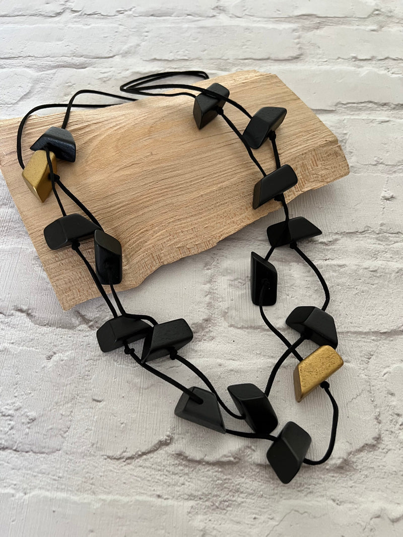 Erin Chunky Necklace Black/Gold