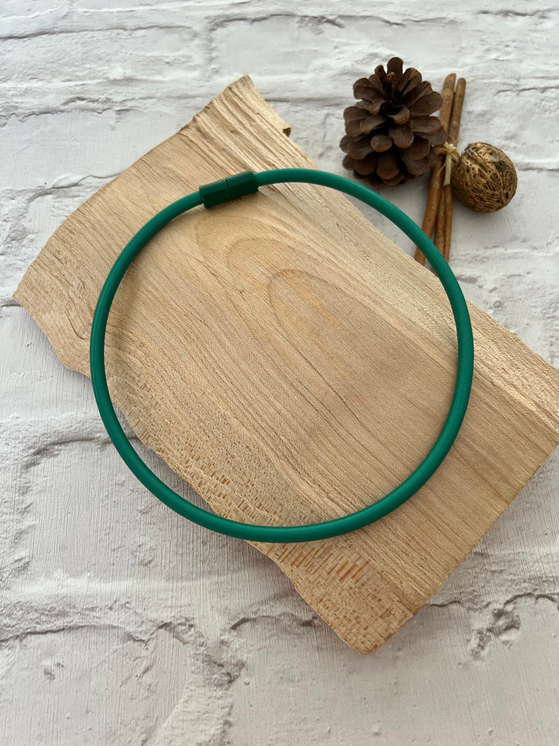 Calitaa Luxury Collection Deluxe Necklace Green