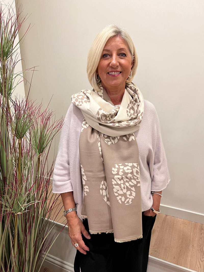 Leopard Heart Scarf Taupe