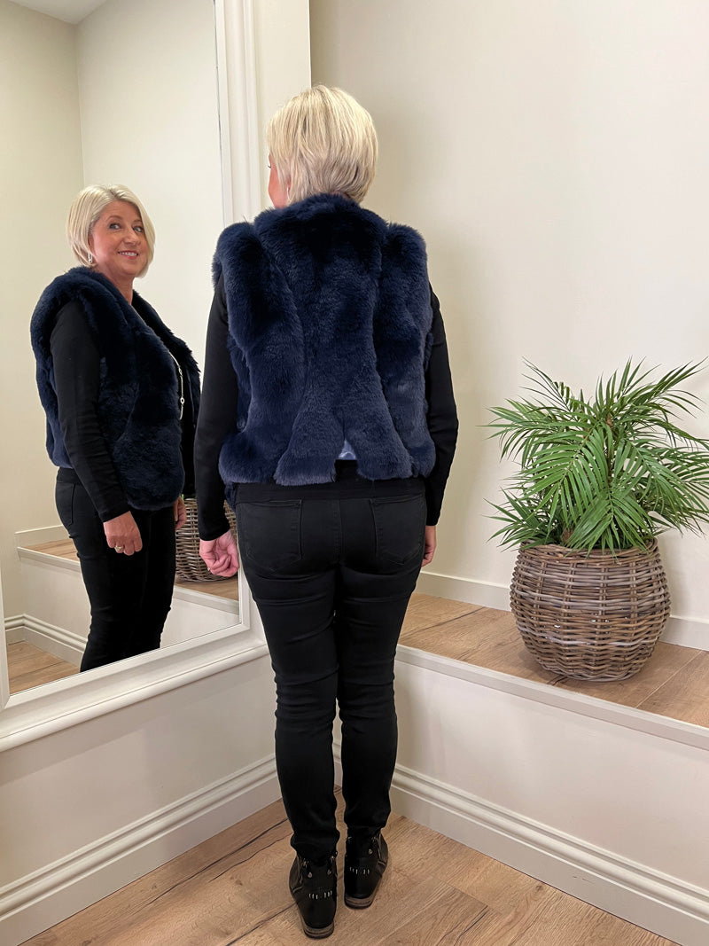 Ruby Faux Fur Gilet Navy M/L