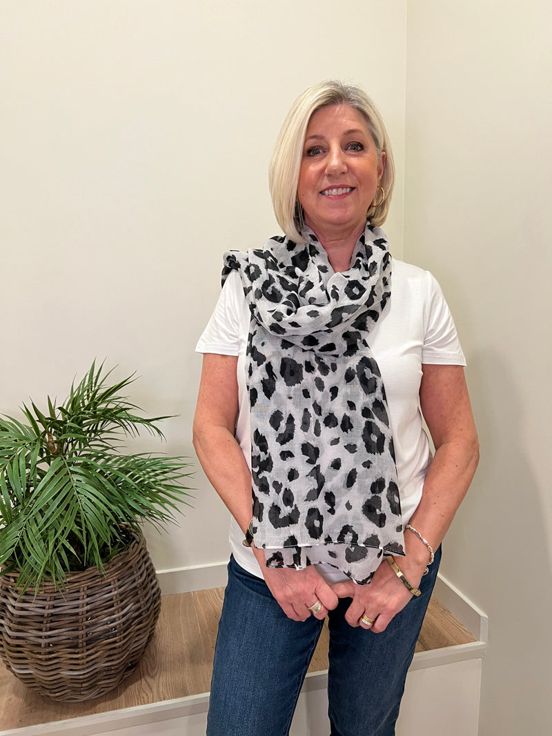 Cassidy Animal Print Scarf Grey