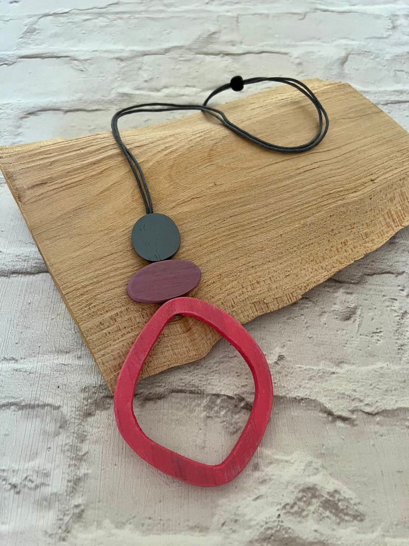 Amara Wooden Long Pendant Necklace Candy Pink