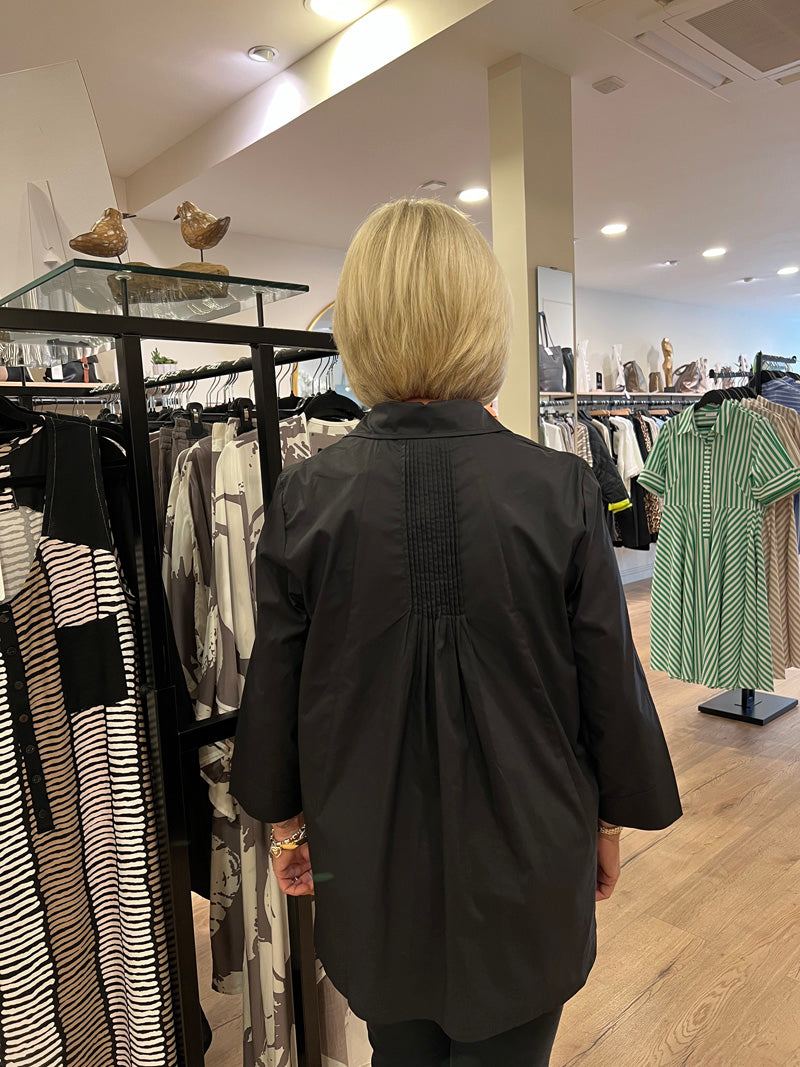 TIRELLI Pin Tuck Shirt Black