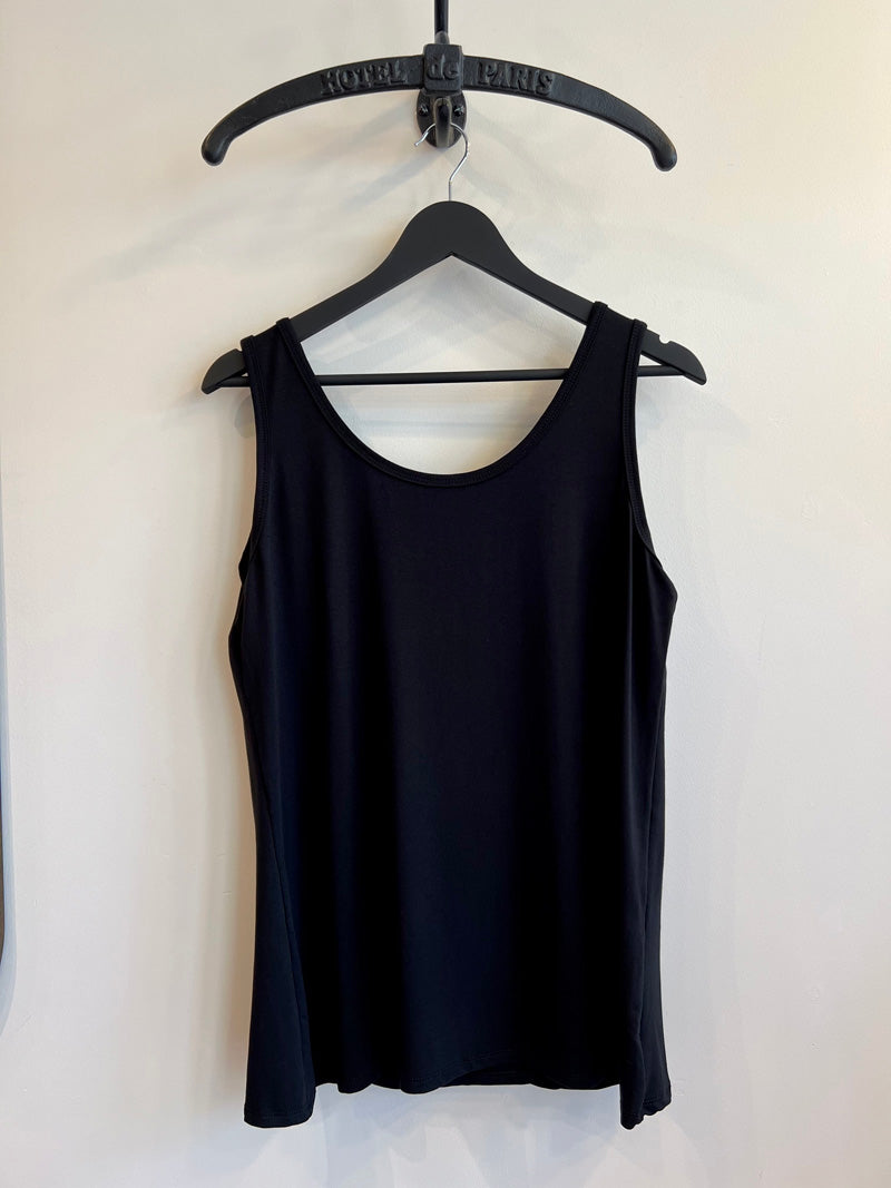 Long Vest Black Large