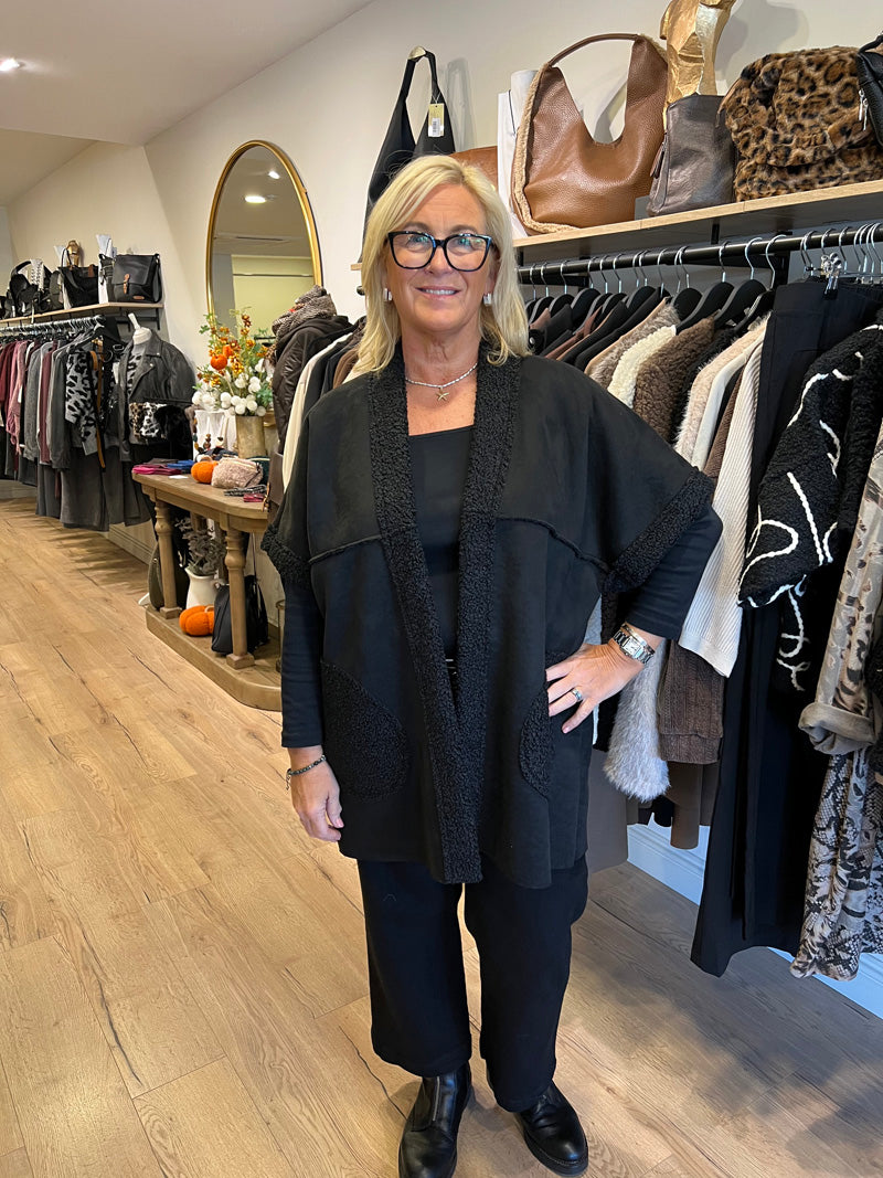 Faux Shearling Gilet Black-CURVE