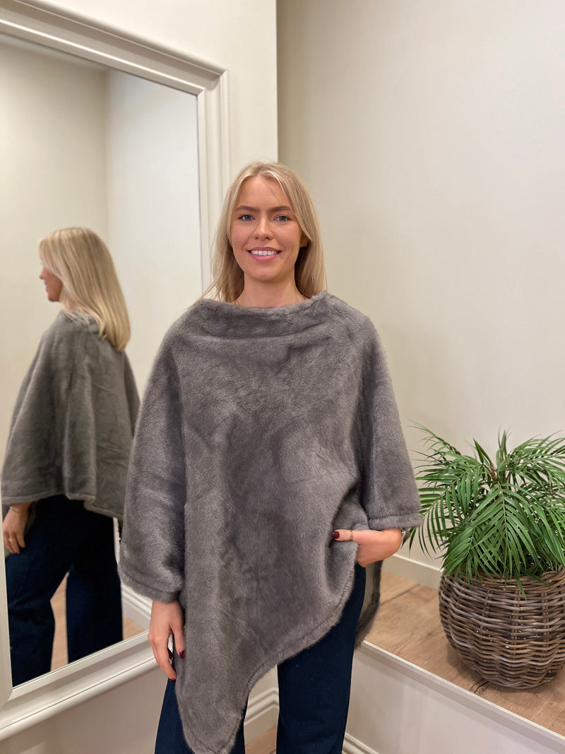 Carmen Faux Fur Poncho Grey