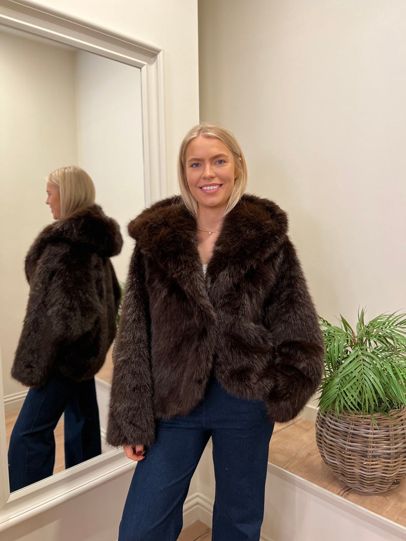Statement Faux Fur Jacket Chocolate