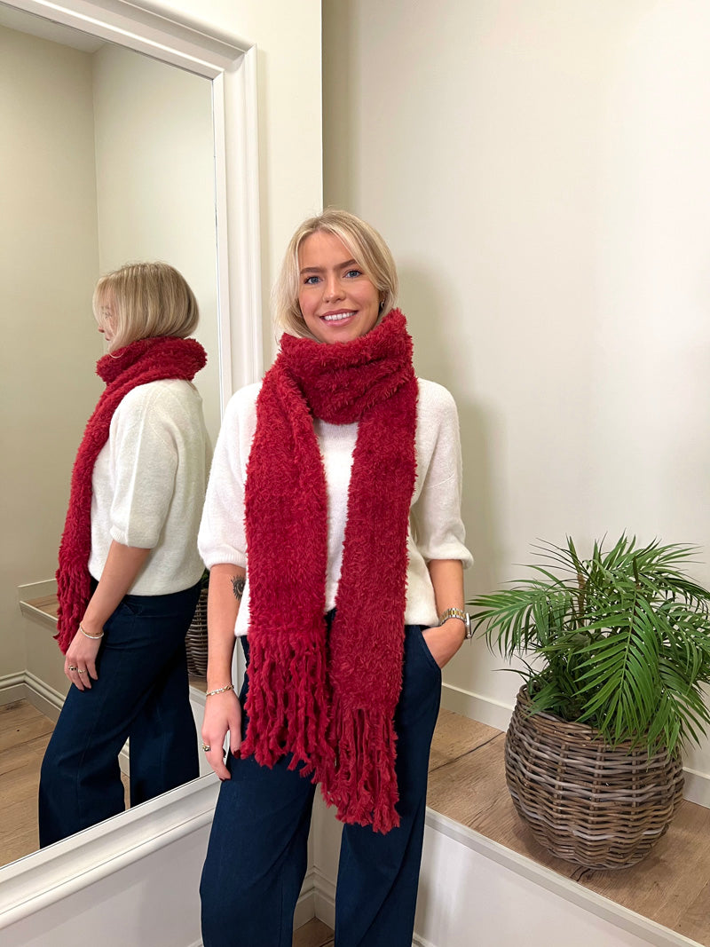 Karla Fluffy Scarf Ruby