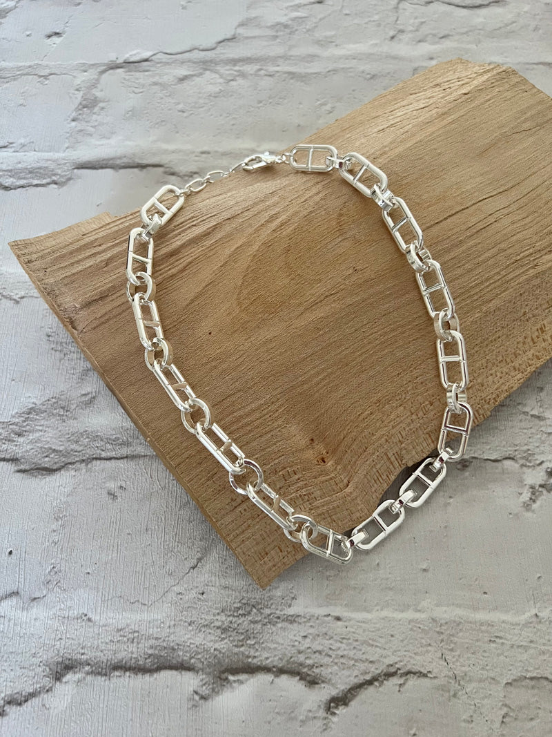 Lucy Chunky Links Necklace-Silver
