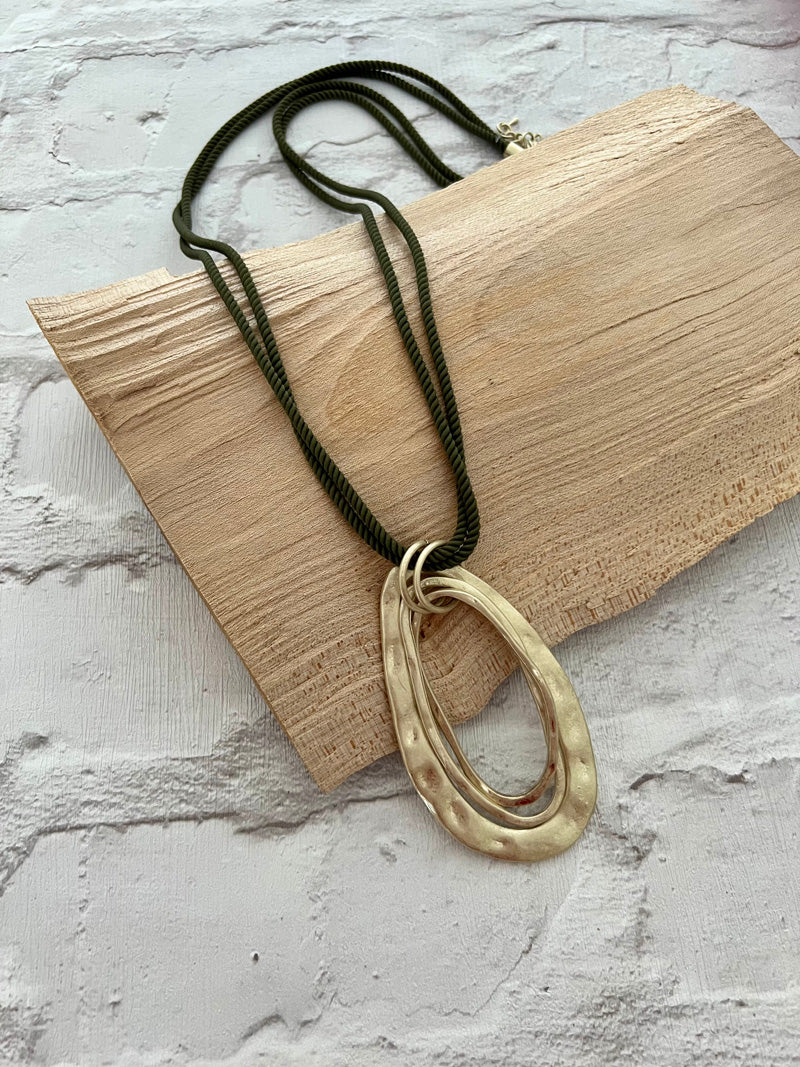 Margot Long Pendant Necklace Olive/Gold