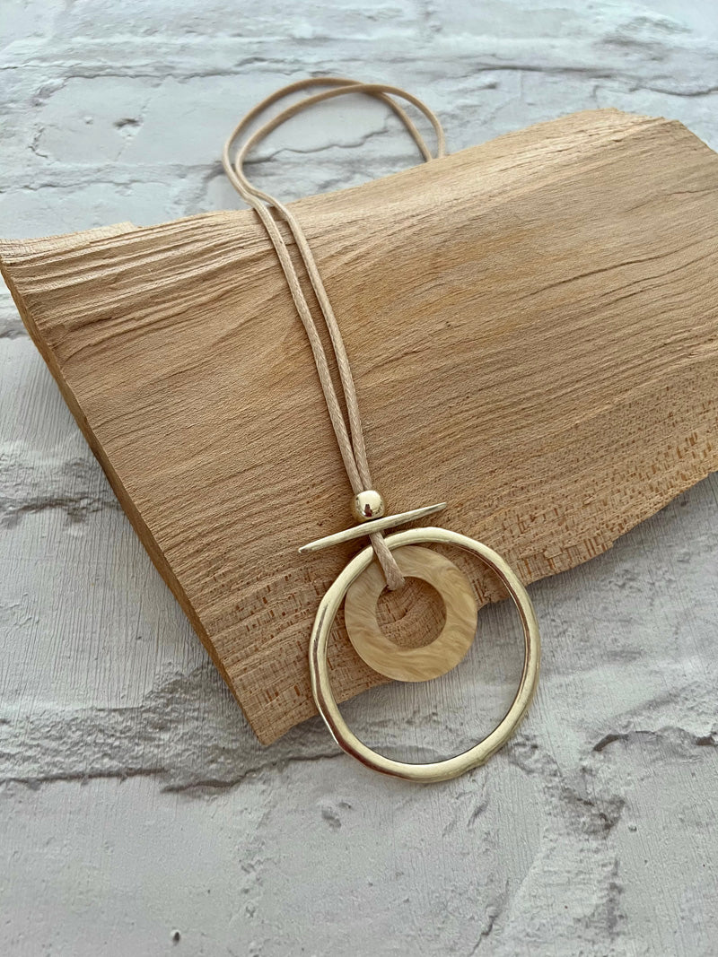 Willow Long Pendant Necklace Camel/Gold