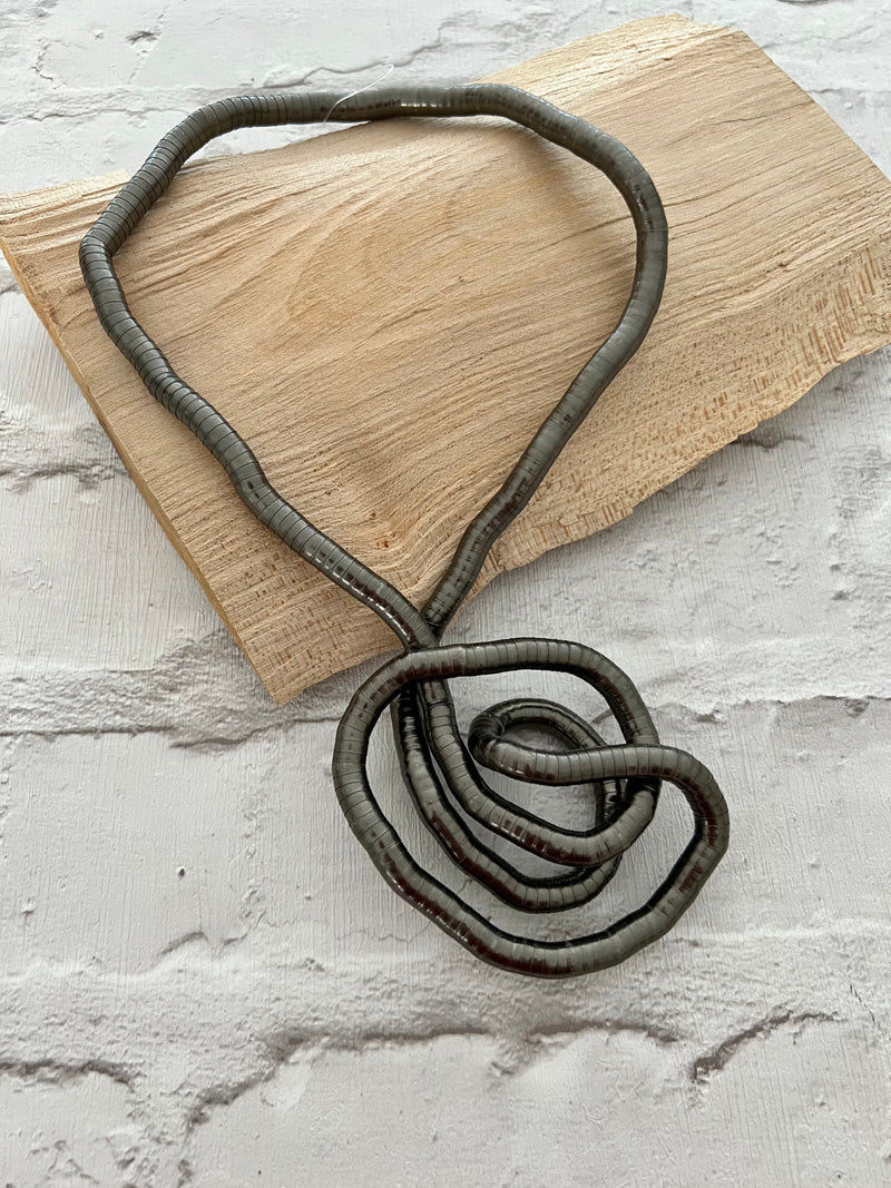 Bendy Statement Necklace Dark Grey