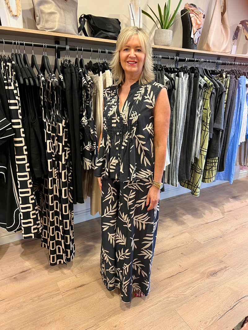 SEESAW Cotton Leaf Print Trousers Black/Stone