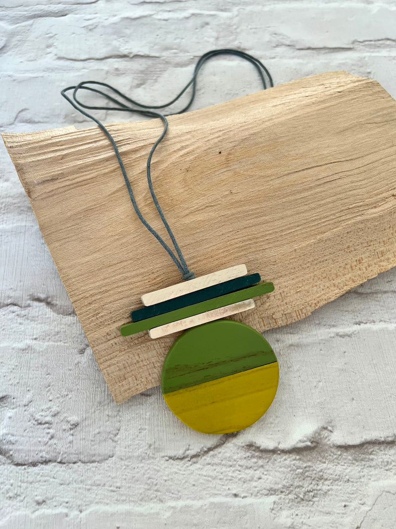 Petra Long Pendant Necklace Green/Yellow