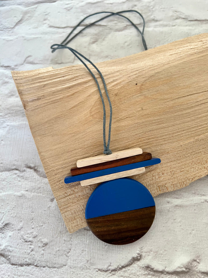 Petra Long Pendant Necklace Brown/Cobalt