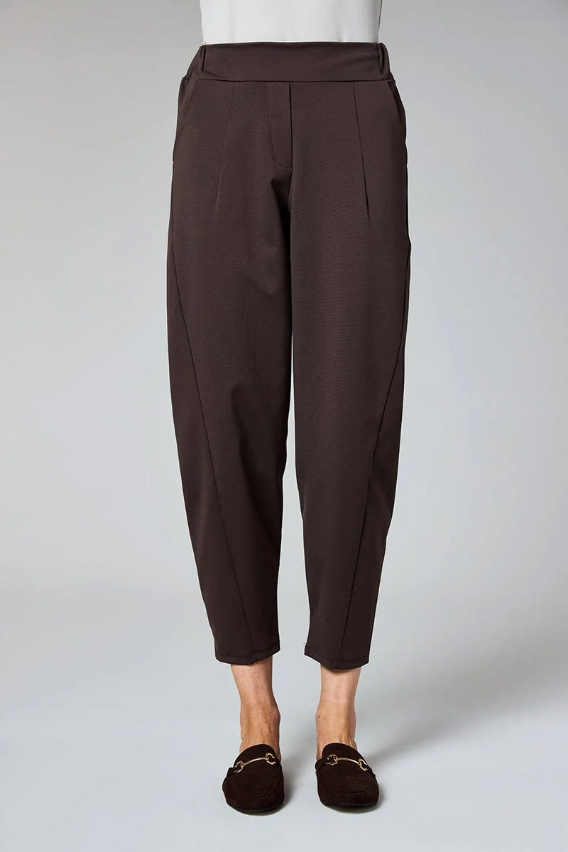DECK Barrel Trousers Chocolate Size 16/18