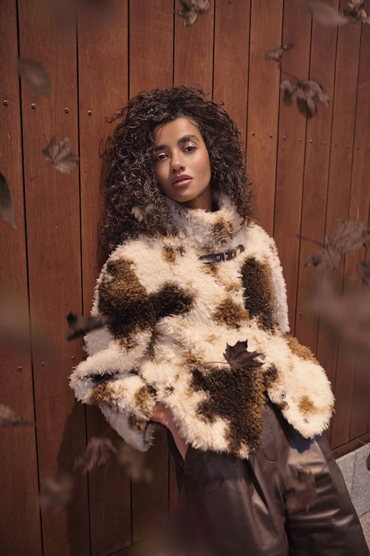NOEN Fluffy Jacket Butter/Chocolate/Camel