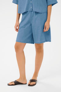 KAFFE KAjade Bermuda Shorts Mid Blue Chambray