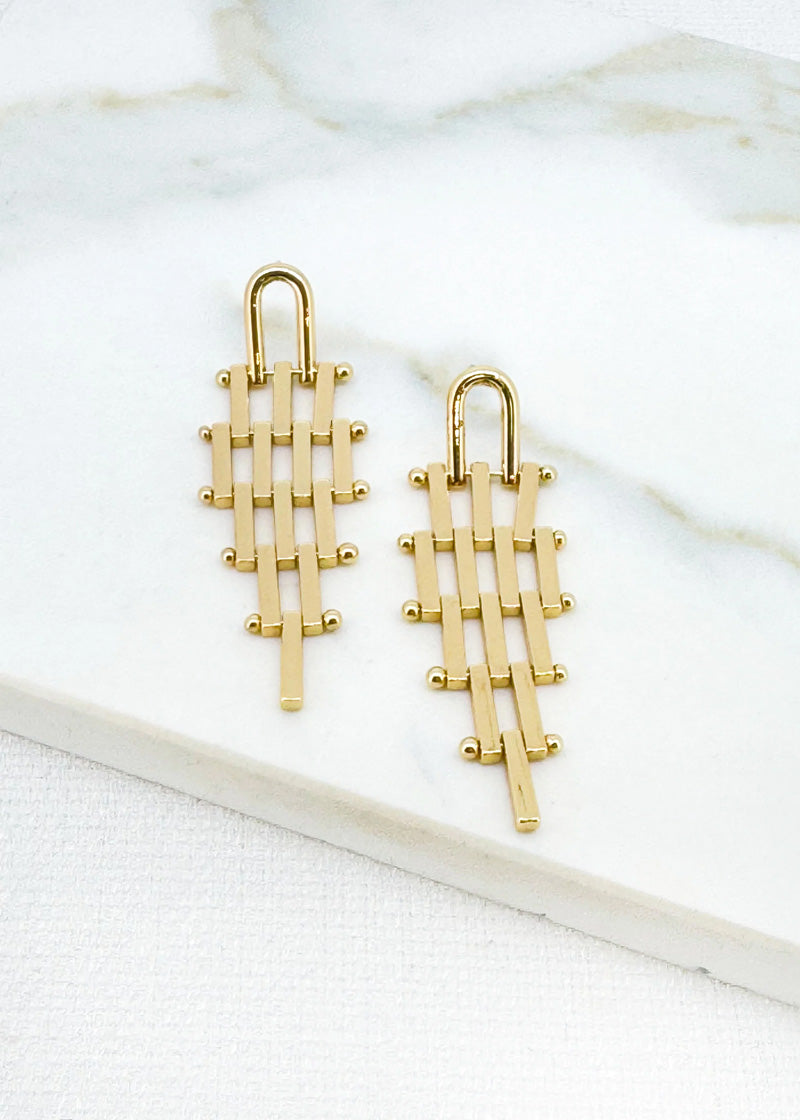 Inis Links Drop Earrings-Gold