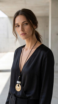 Saskia Pendant Necklace Black/Gold