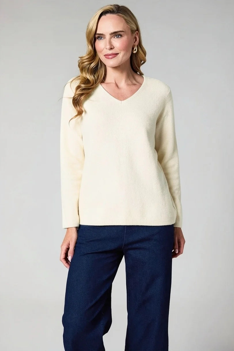 DECK V Neck Sweater Winter White