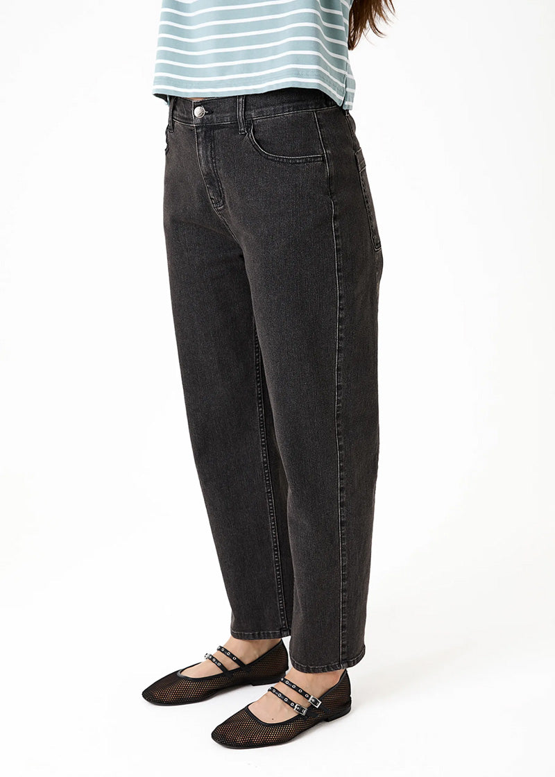 DREAMS Barrel Leg Jeans Washed Black
