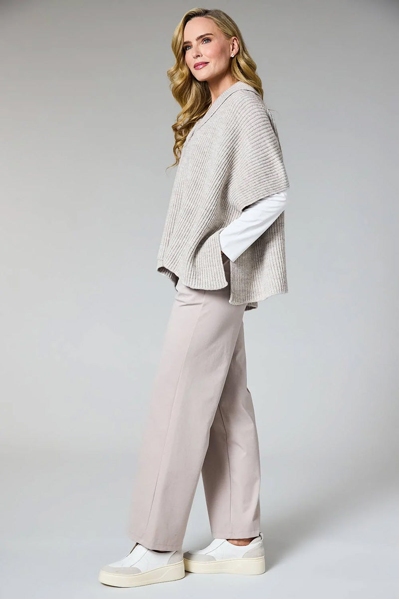 DECK Oversized Chunky Knit Sweater Beige