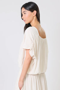 TRAFFIC PEOPLE Whispers Top Cream