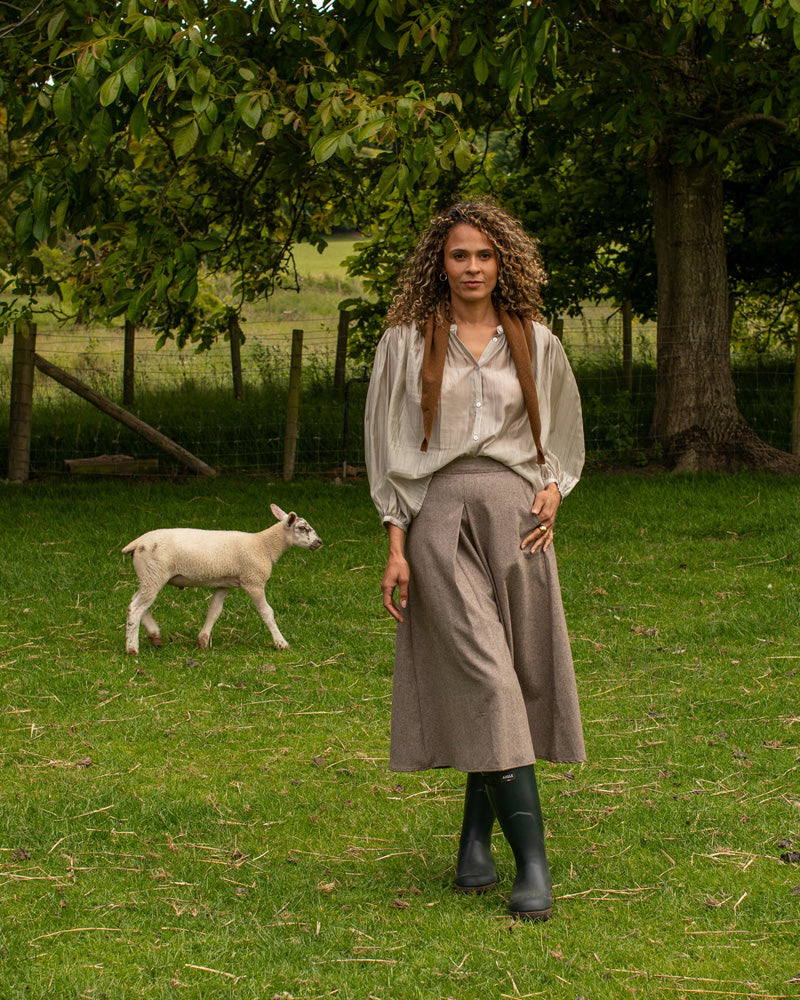 CHALK Dawn Blouse-Taupe