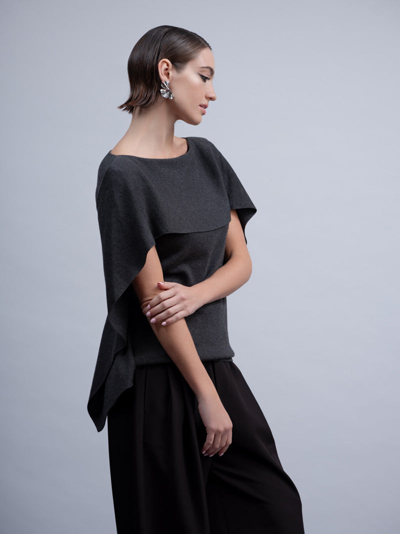 HAAKO Sleeveless Overlay Sweater-Black
