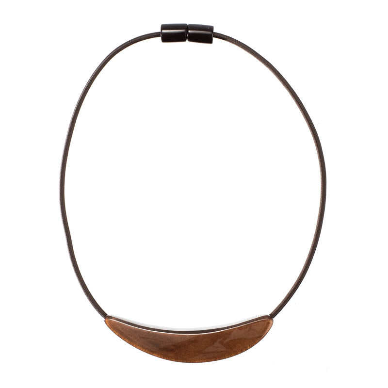 Calitaa Luxury Collection Deluxe Necklace Bronze Leaf Curve