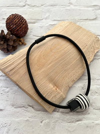 Calitaa Luxury Collection Deluxe Necklace Navy