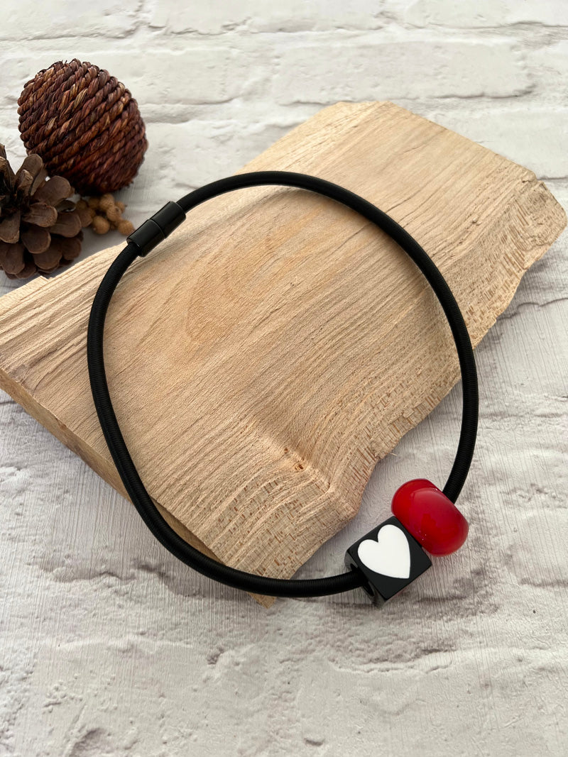 Calitaa Luxury Collection Deluxe Necklace Navy